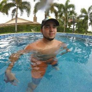 Meet your Posher, Fabian